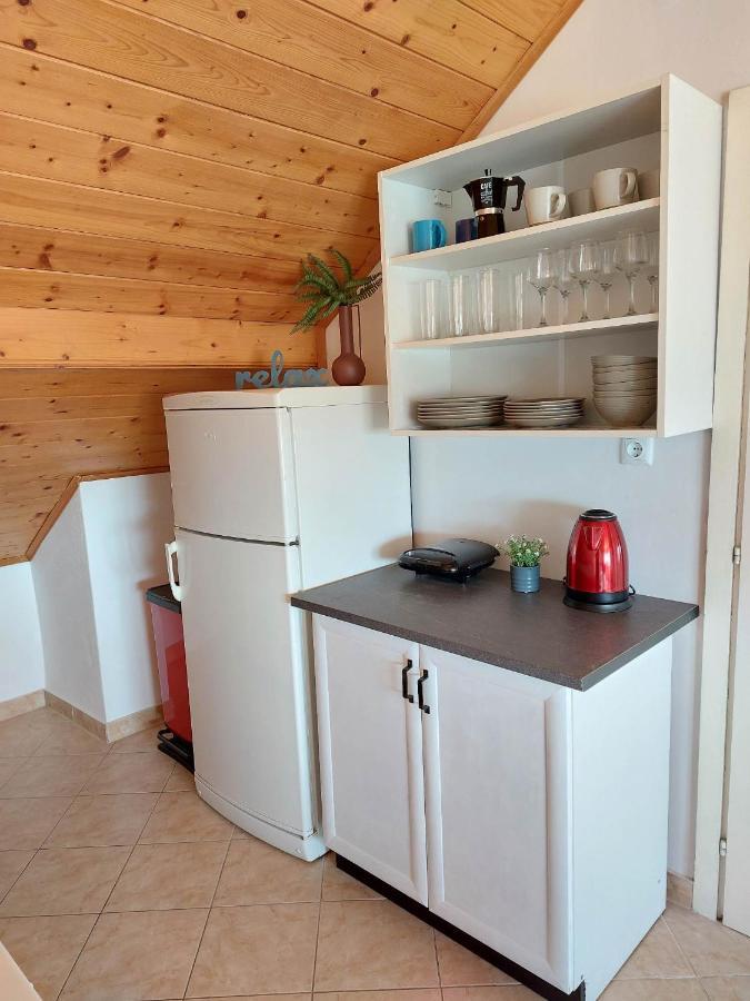 Apartmani Mare ชิเบนิก ภายนอก รูปภาพ